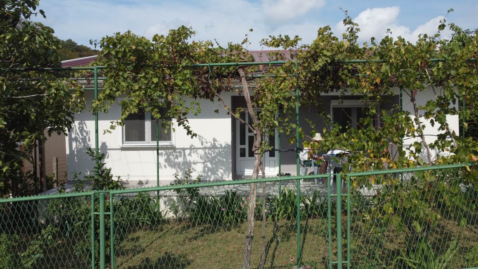 Legalisiertes Haus in Sutomore zum Kauf – SHK25