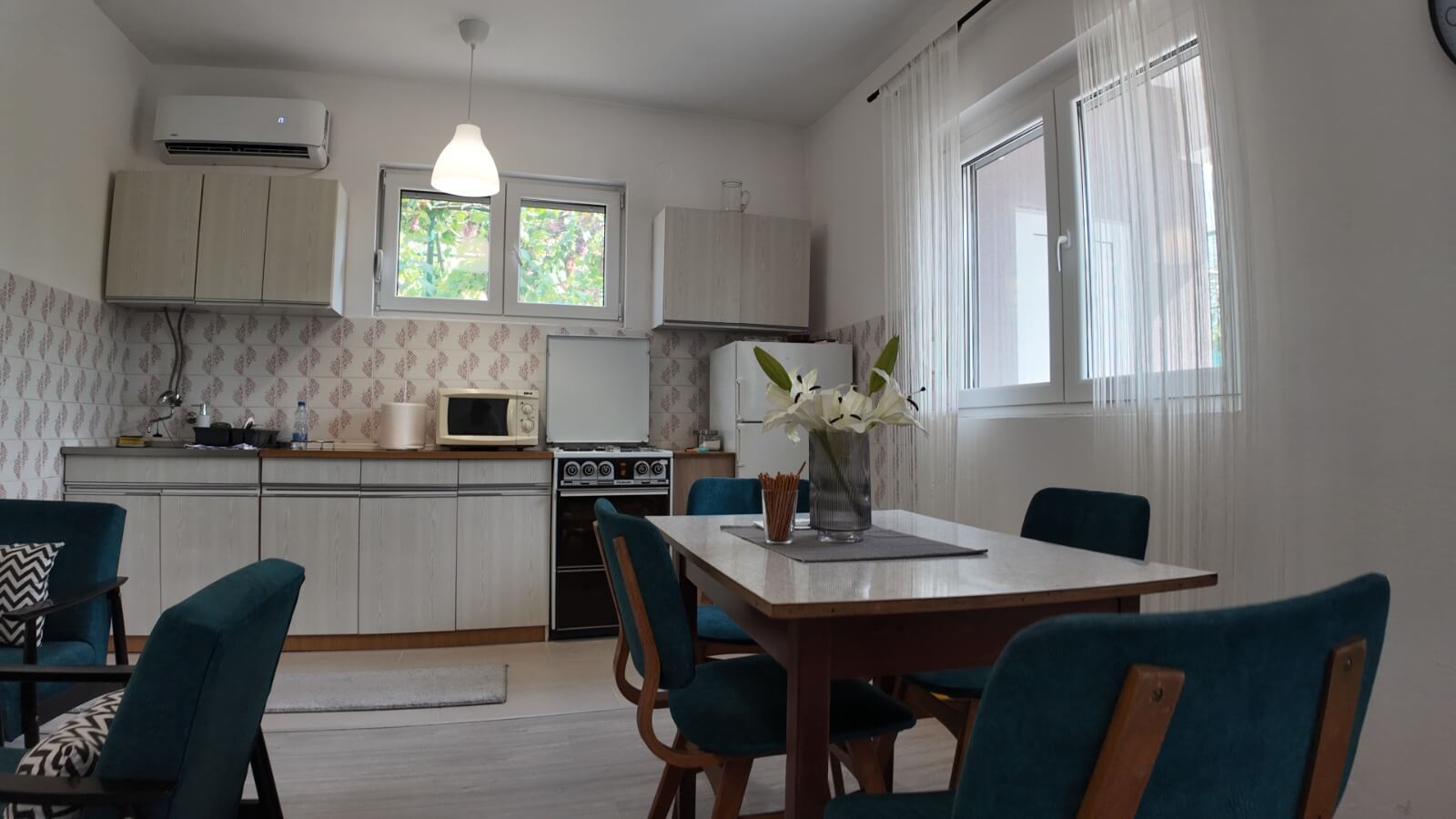 Legalisiertes Haus in Sutomore zum Kauf – SHK25