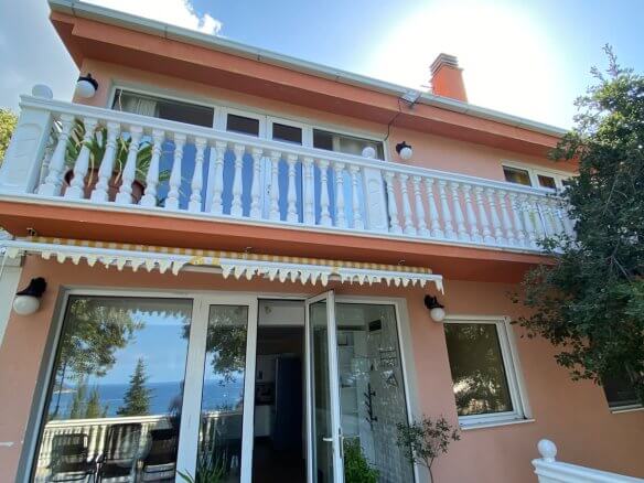 Schöne Villa mit Einliegerwohnung und Traum-Meerblick in Ratac/Bar zum Kauf – BHK142