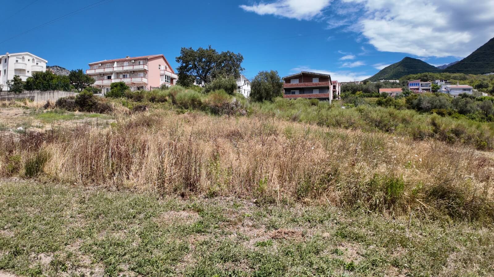 Großzügiges Grundstück mit Meerblick in Bjeliši/ Bar zum Kauf – B100