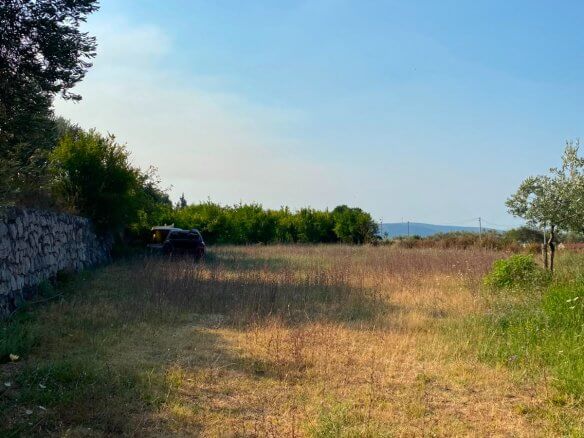 Großzügiges Grundstück mit Meerblick in Dobra Voda – DV68