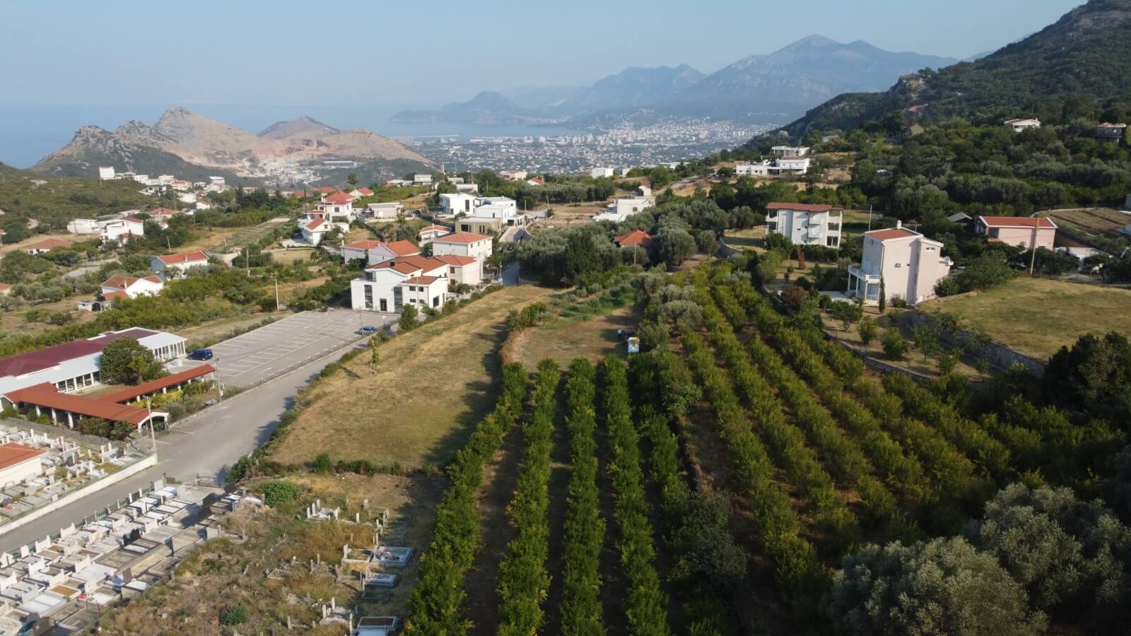 Großzügiges Grundstück mit Meerblick in Dobra Voda – DV68