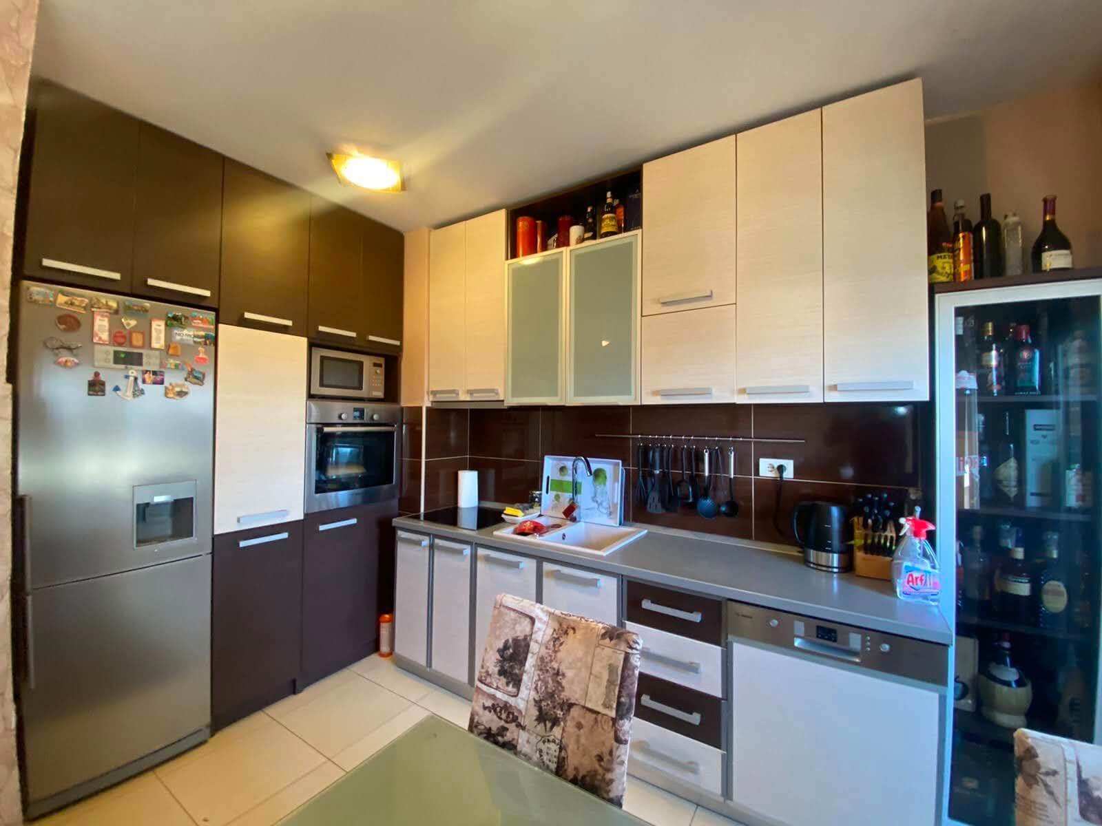 Legalisierte Maisonettewohnung mit drei Schlafzimmern in Podgorica zum Kauf – PG02
