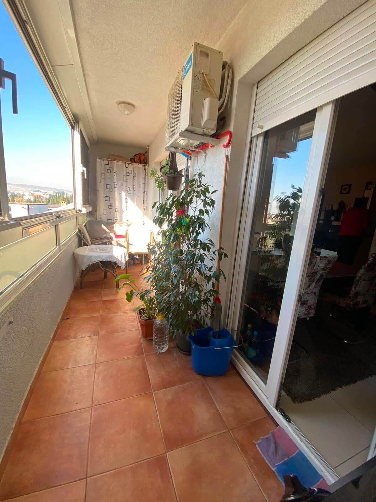 Legalisierte Maisonettewohnung mit drei Schlafzimmern in Podgorica zum Kauf – PG02