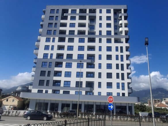 Moderne 2-Zimmer-Wohnung in Bjeliši/Bar zum Kauf – BWK50