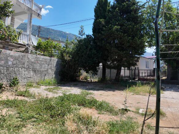 Legalisiertes Apartmenthaus mit drei separaten Wohneinheiten in Sutomore zum Kauf – SHK26