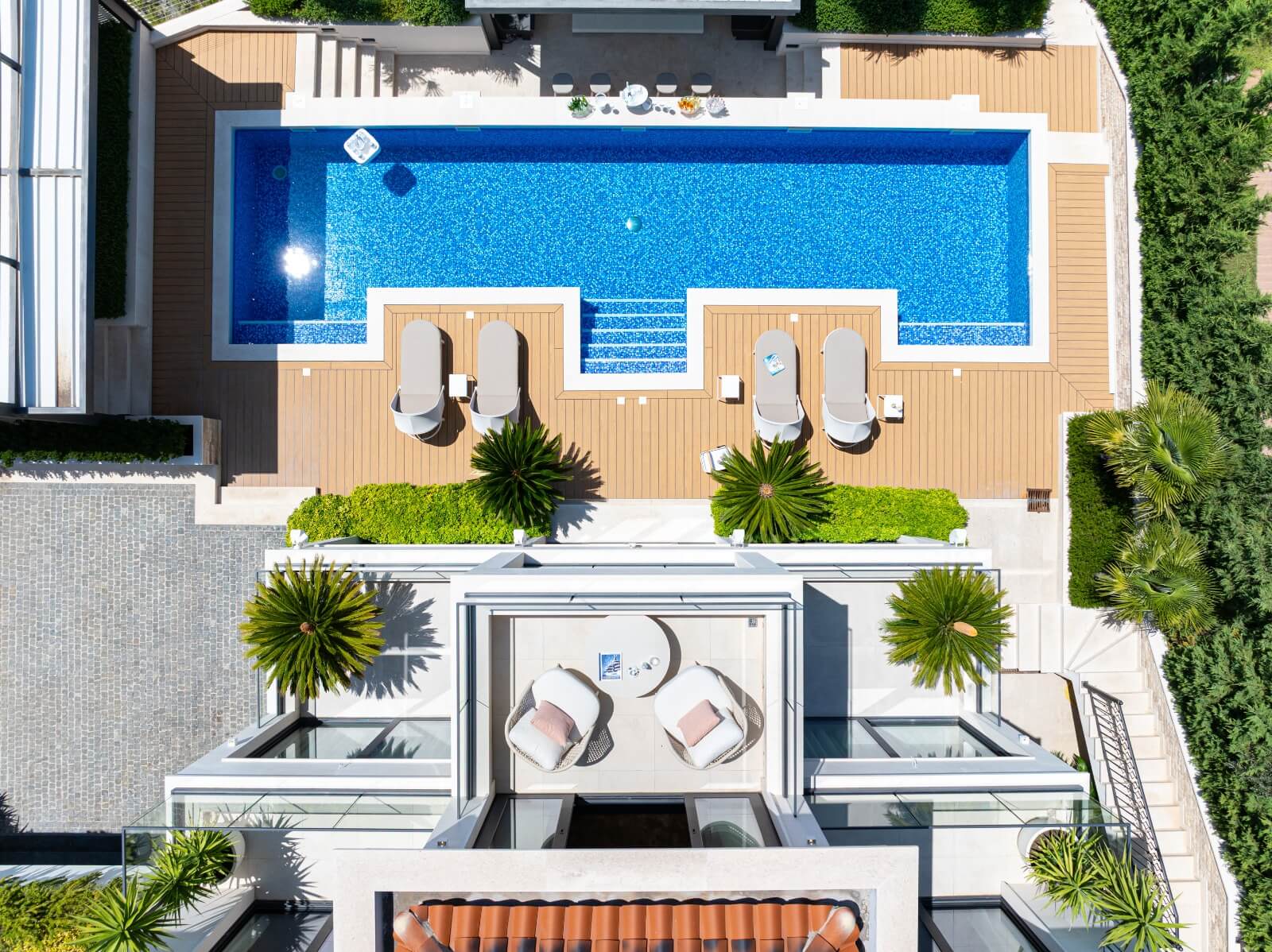 Exklusive Luxus-Villa mit Pool und spektakulärem Meerblick in Blizikuće/ Budva zum Kauf – BuHK5