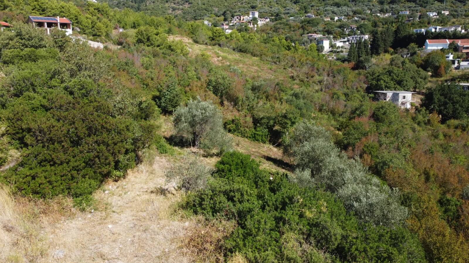 Urbanisiertes Grundstück in Šušanj/ Bar zum Kauf – B101