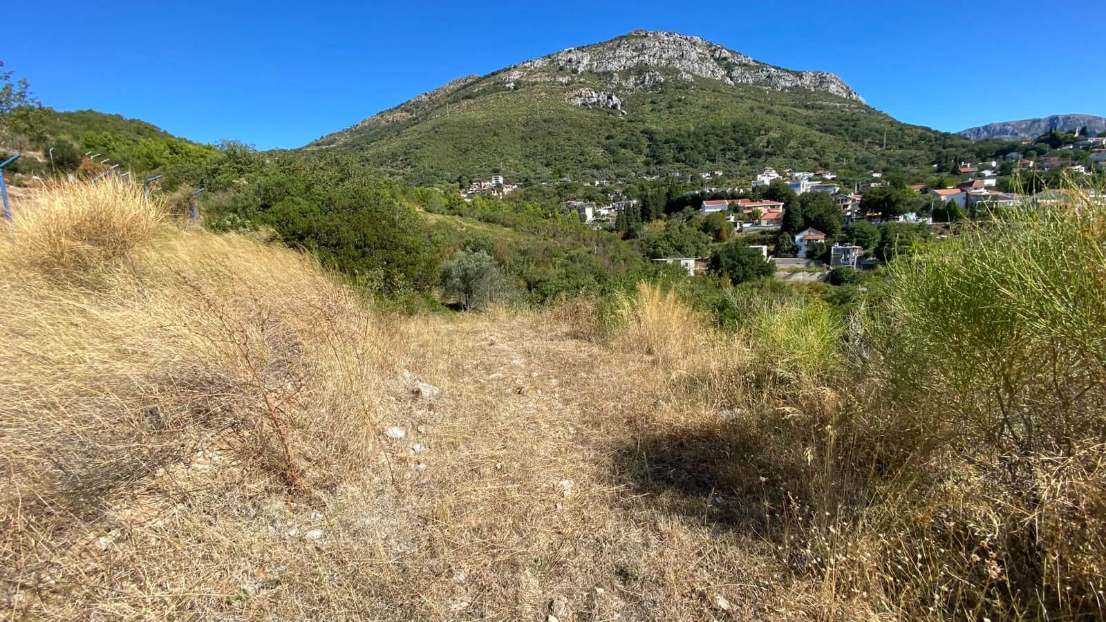 Urbanisiertes Grundstück in Šušanj/ Bar zum Kauf – B101