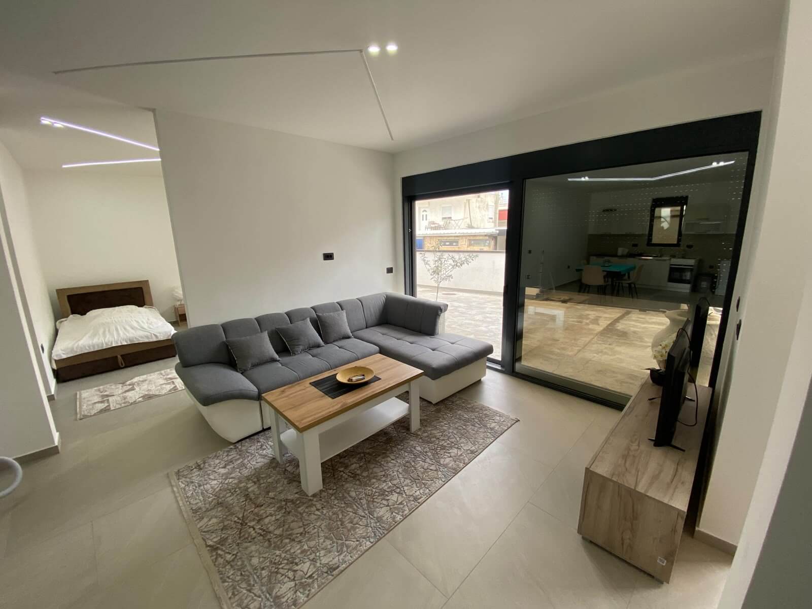 3-Zimmer-Wohnung in Dubrava/ Bar zur Miete – MB116