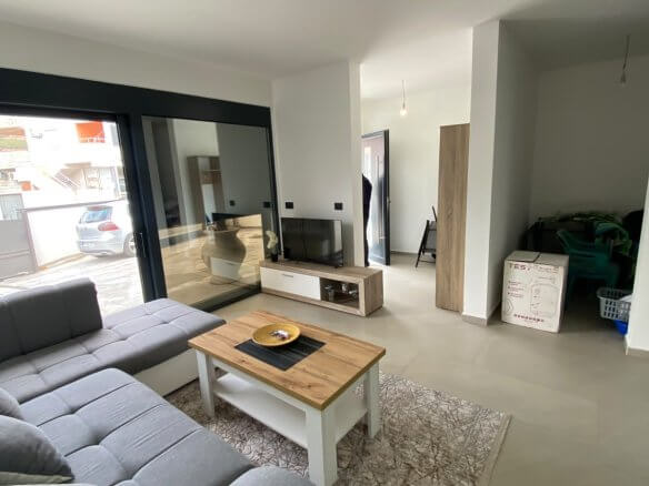 3-Zimmer-Wohnung in Dubrava/ Bar zur Miete – MB116