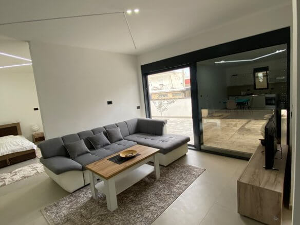 3-Zimmer-Wohnung in Dubrava/ Bar zur Miete – MB116