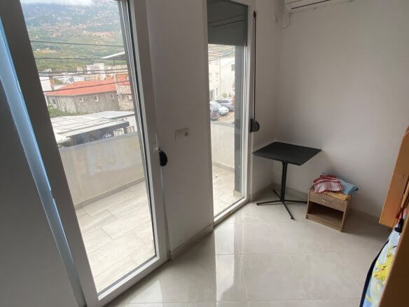 1-Zimmer-Apartment mit Balkon in Dubrava/ Bar zur Miete – MB117