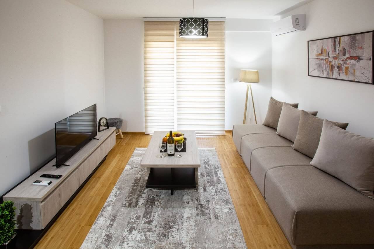 Sehr gepflegte und moderne 2-Zimmer-Wohnung in Ilino/ Bar zur Miete – MB118
