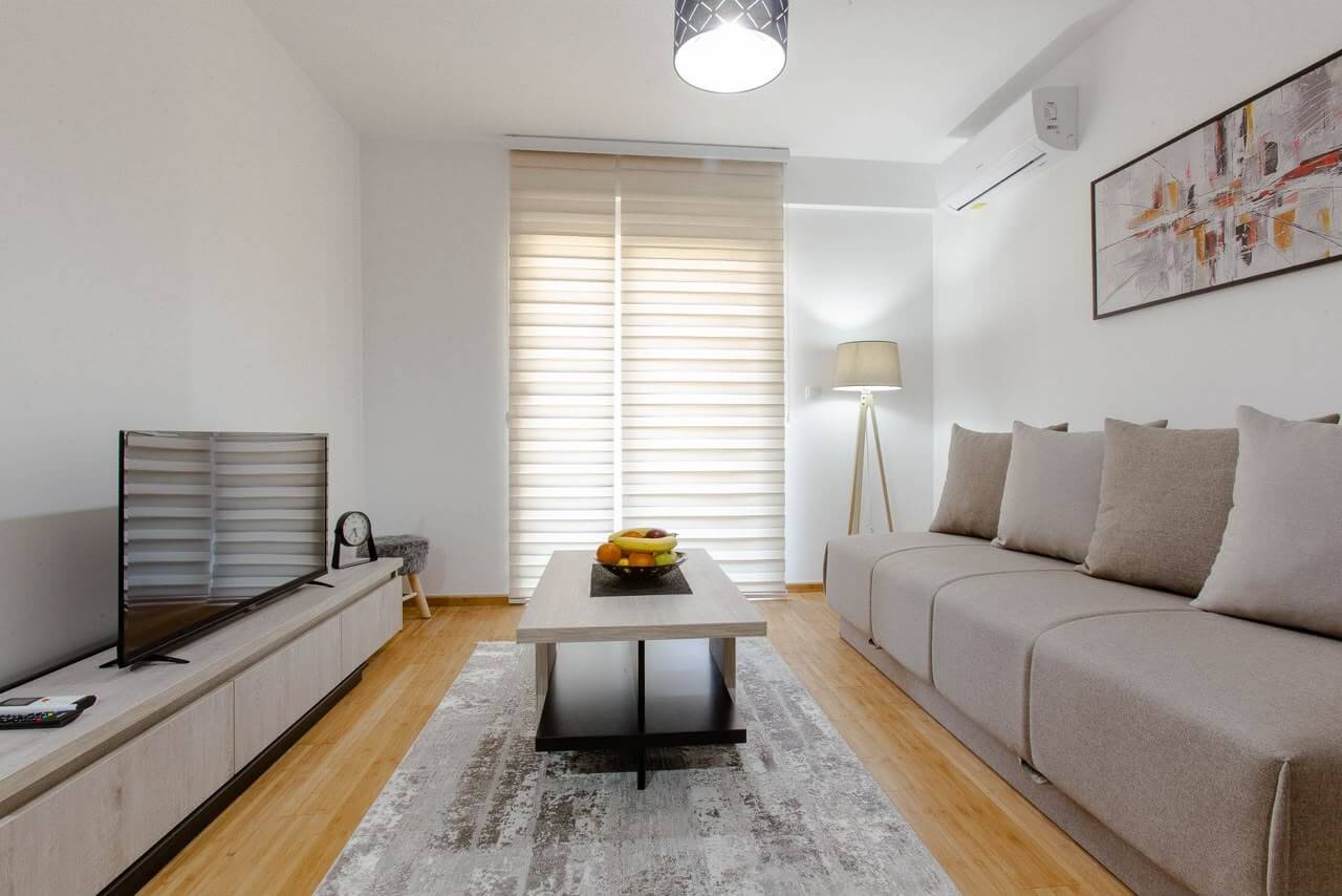 Sehr gepflegte und moderne 2-Zimmer-Wohnung in Ilino/ Bar zur Miete – MB118