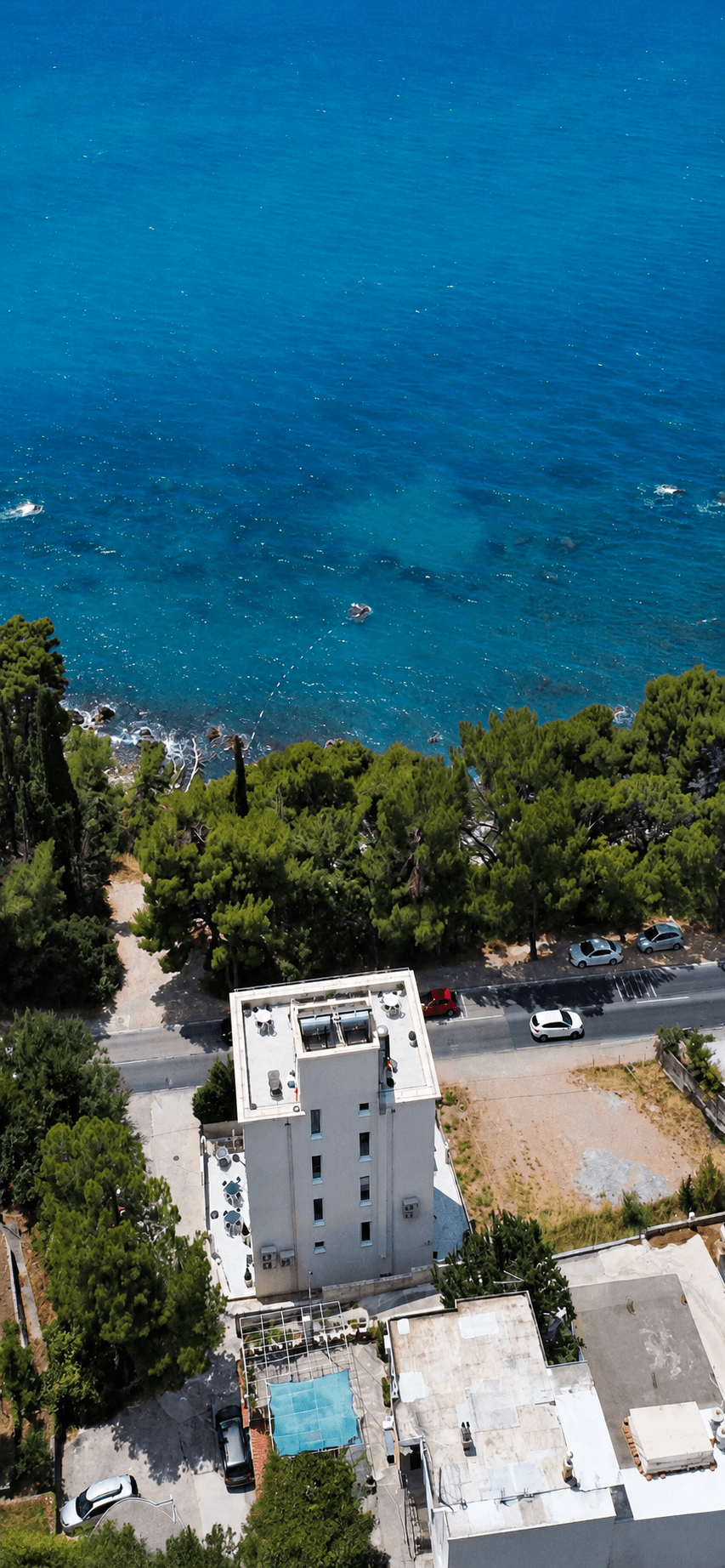 Exklusives Hotel mit Pool und Dachterrasse in Šušanj/ Bar zum Kauf – nur ca. 60 Meter vom Meer – BHK145