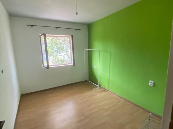 Einfamilienhaus in Mirovica/Bar mit großem Grundstück und Erweiterungspotenzial zum Kauf – BHK144