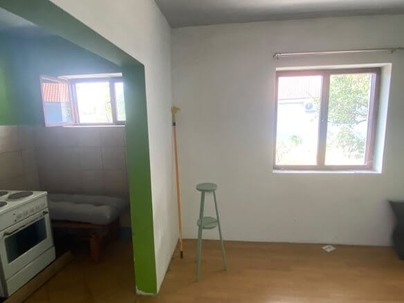 Einfamilienhaus in Mirovica/Bar mit großem Grundstück und Erweiterungspotenzial zum Kauf – BHK144