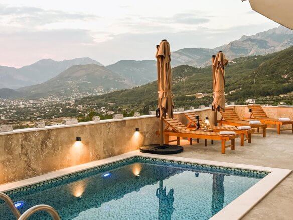 Haus mit Pool zur Miete in Kambođa/Bar – MB119