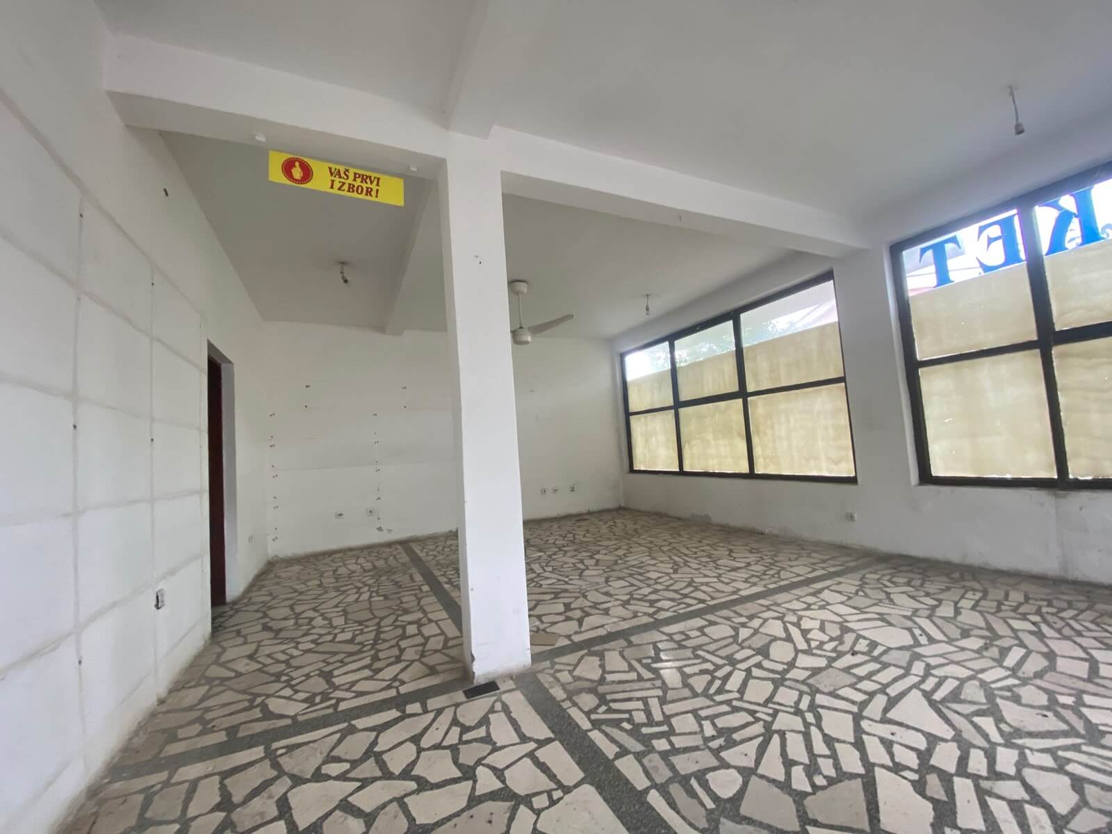 Gewerberaum in Bjeliši/ Bar zur Langzeitmiete – MB120