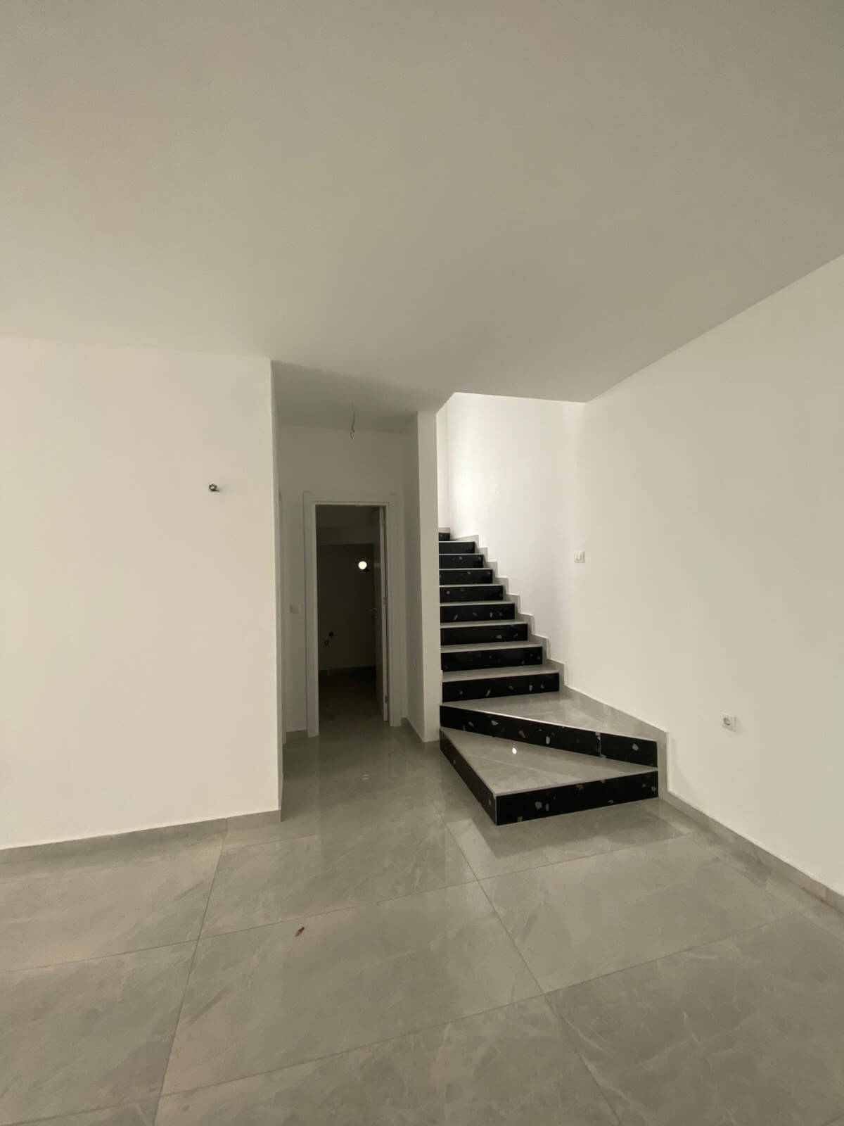 Neubau-Einfamilienhaus in Donji Štoj/ Ulcinj zum Kauf – UlHK26