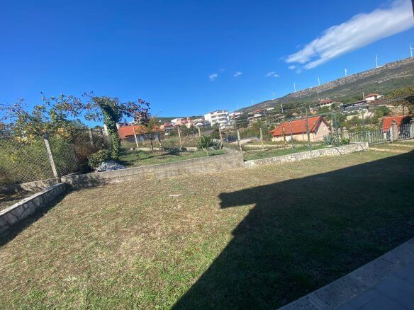 2-Schlafzimmer-Wohnung in Bratica/ Ulcinj zur Miete – MUl02