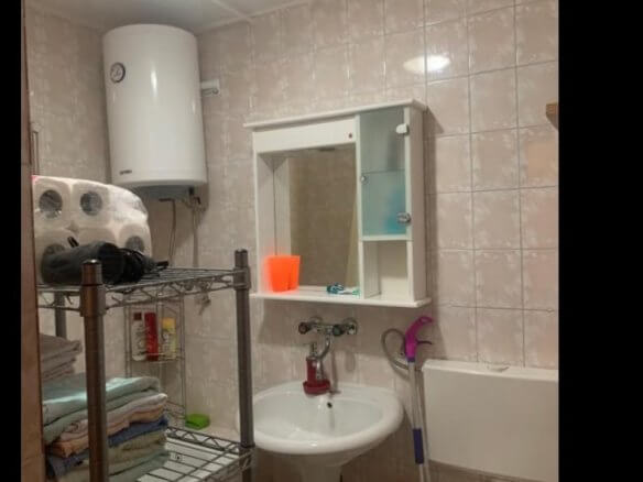 2-Schlafzimmer-Wohnung in Ilino/Bar zur Miete – MB121