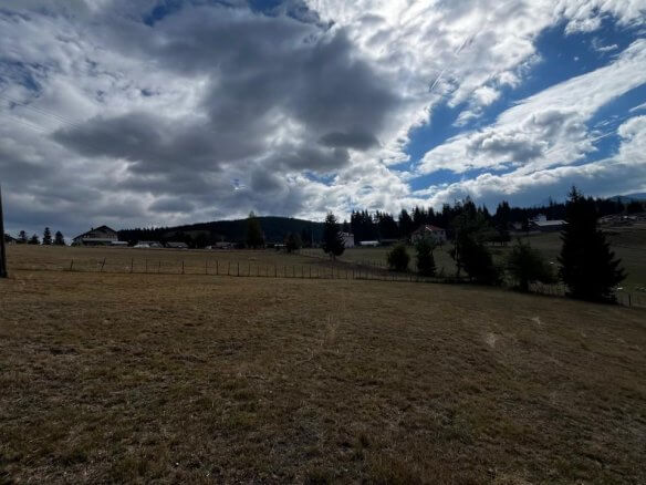 Grundstück mit Bergblick in Rožaje zum Kauf – Ro33