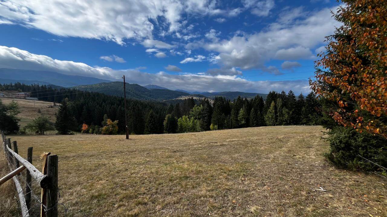 Grundstück mit Bergblick in Rožaje zum Kauf – Ro33