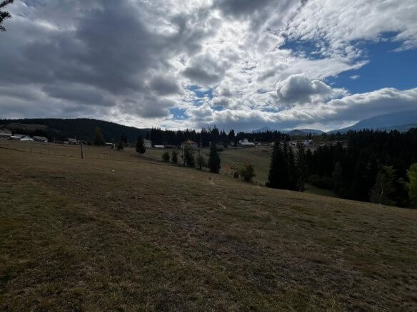 Grundstück mit Bergblick in Rožaje zum Kauf – Ro33