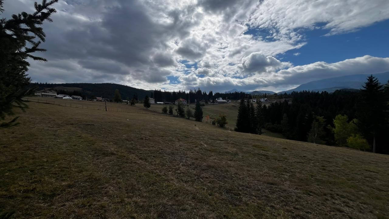 Grundstück mit Bergblick in Rožaje zum Kauf – Ro33