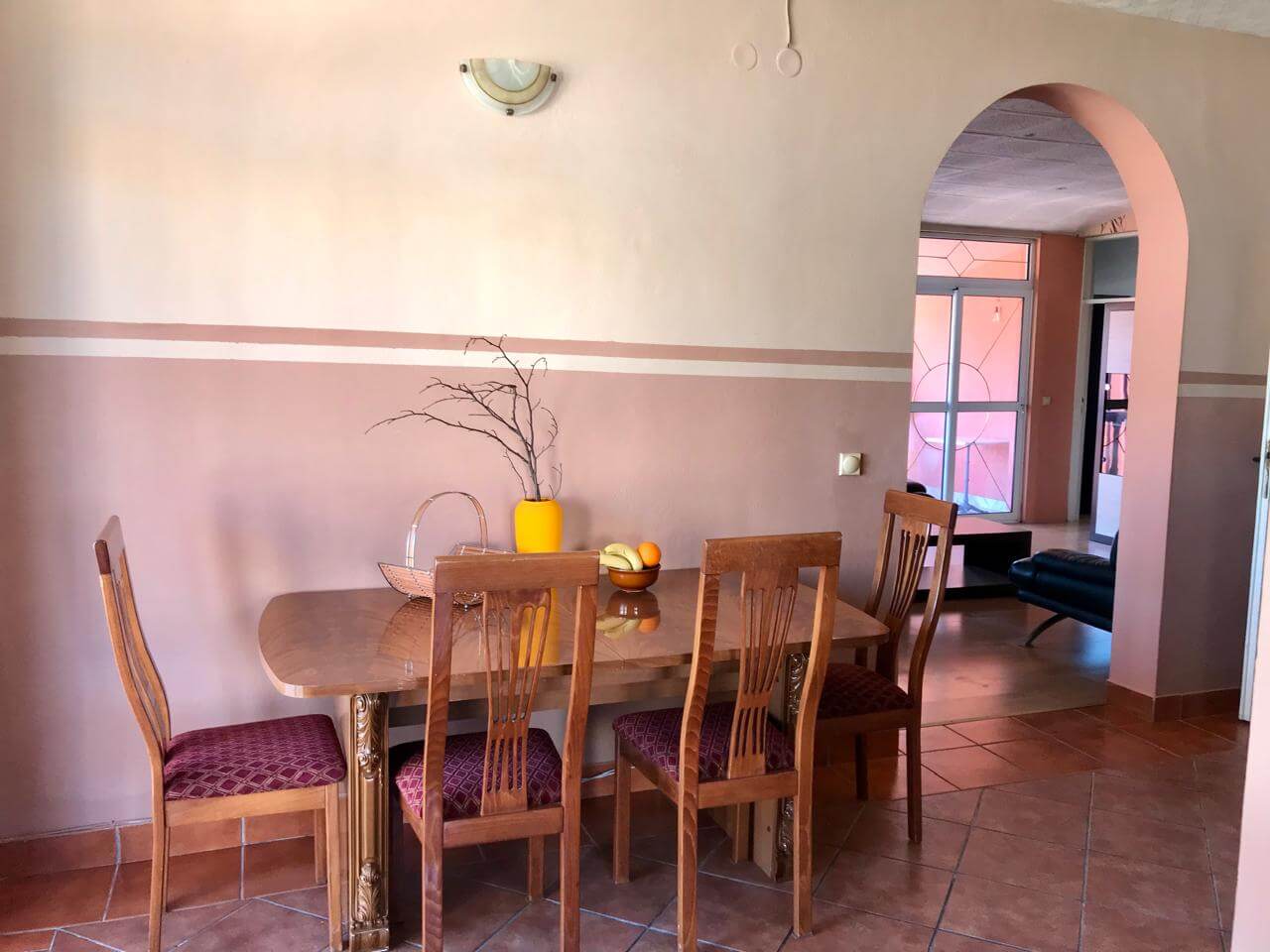 3-Schlafzimmer-Wohnung mit zwei Terrassen und Innenpool in Bar zur Miete – MB122