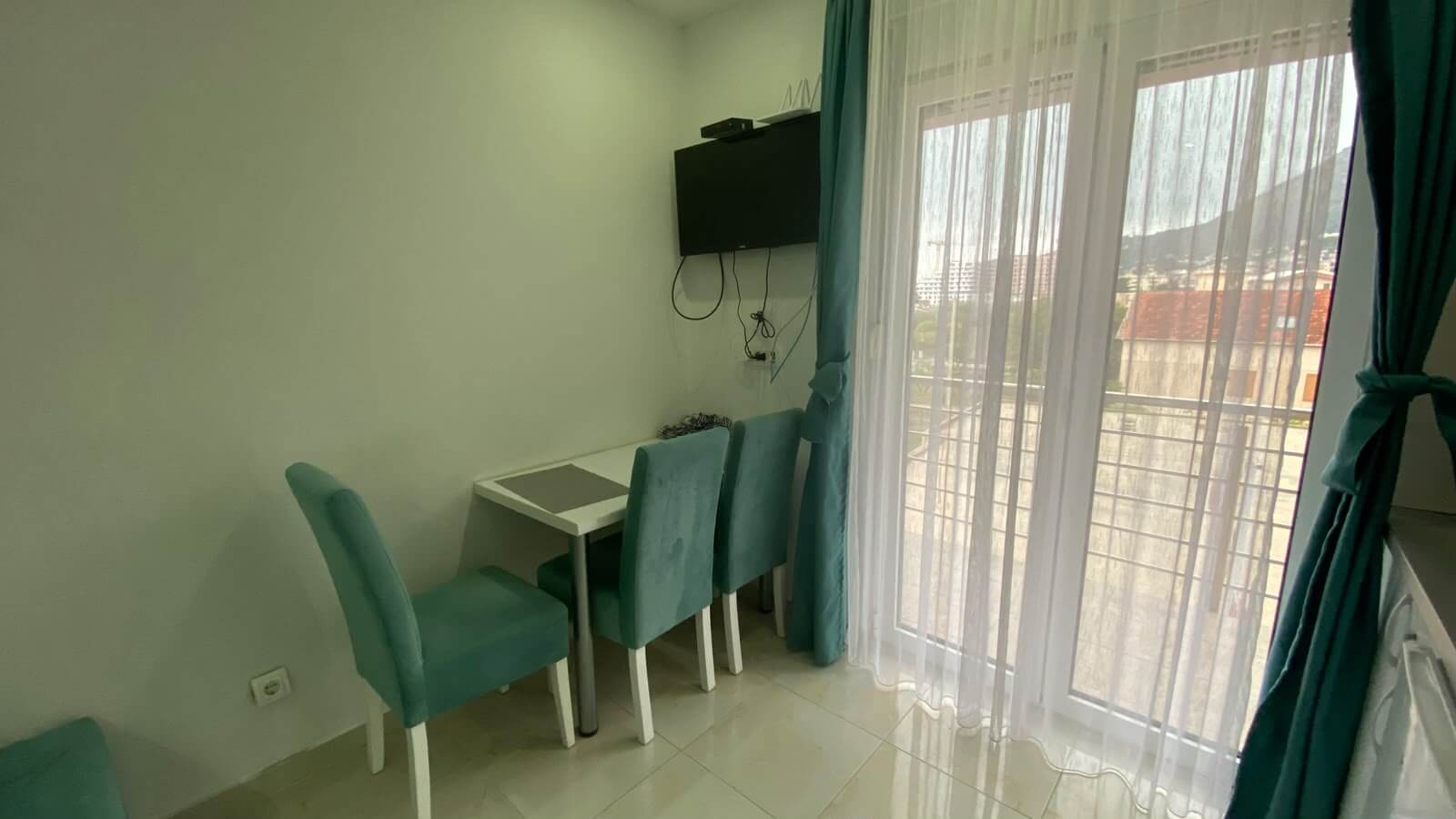 Wohnung in Bjeliši/Bar zur Miete – MB124