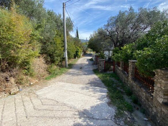 Urbanisiertes Grundstück mit Meer- und Hafenblick in Šušanj/ Bar zum Kauf – B103