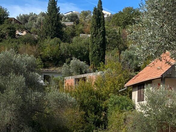 Urbanisiertes Grundstück mit Meer- und Hafenblick in Šušanj/ Bar zum Kauf – B103