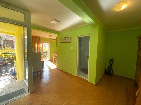Wohnung mit Meerblick in Bar zur Miete – MB127
