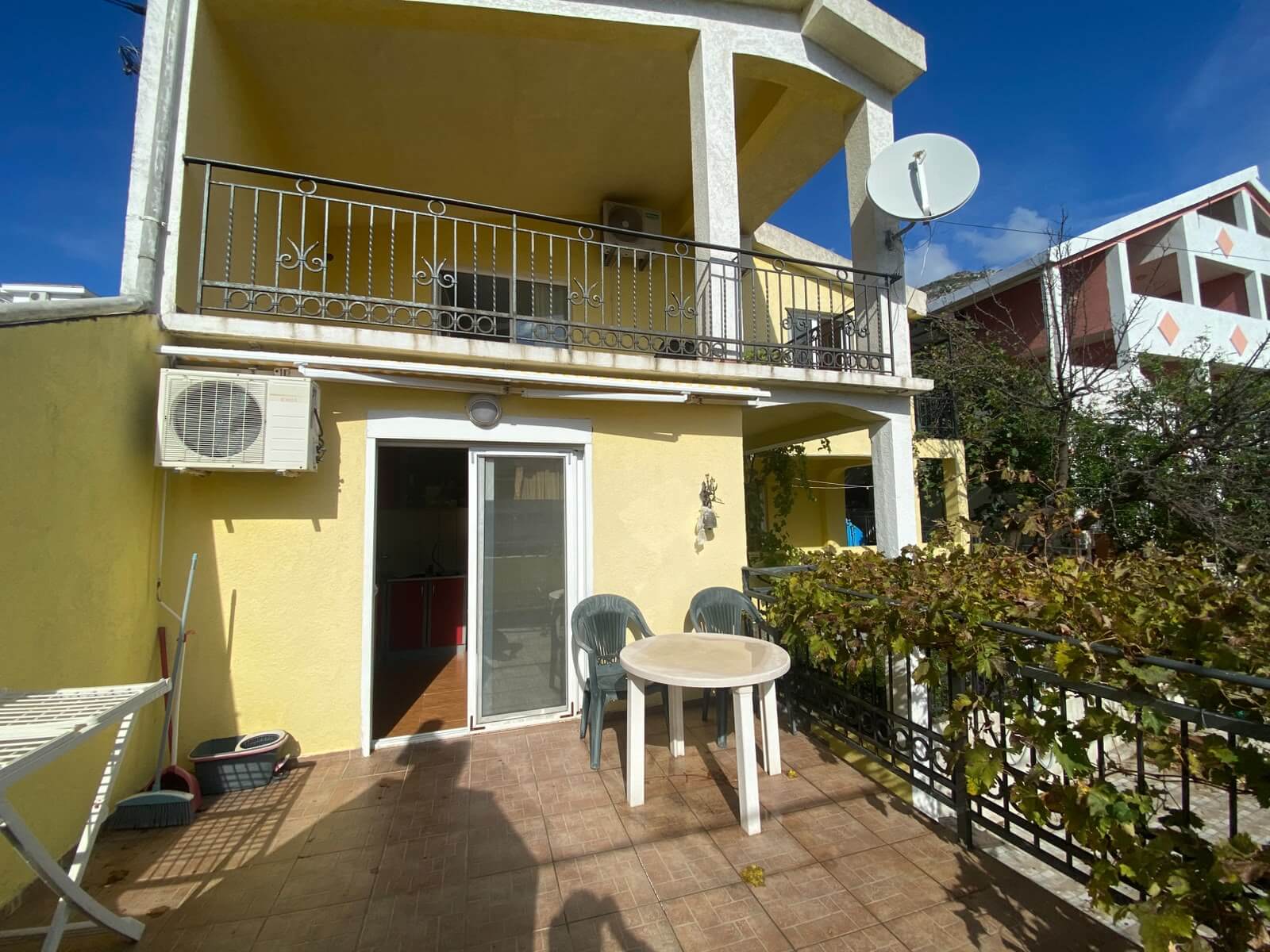 Wohnung mit Meerblick in Bar zur Miete – MB127
