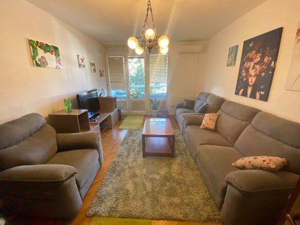 3 Schlafzimmer Whg mit 3 Balkonen in Bar zur Miete – MB127