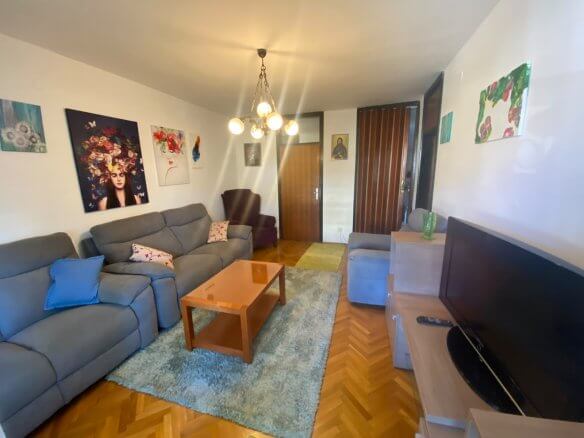 3 Schlafzimmer Whg mit 3 Balkonen in Bar zur Miete – MB127