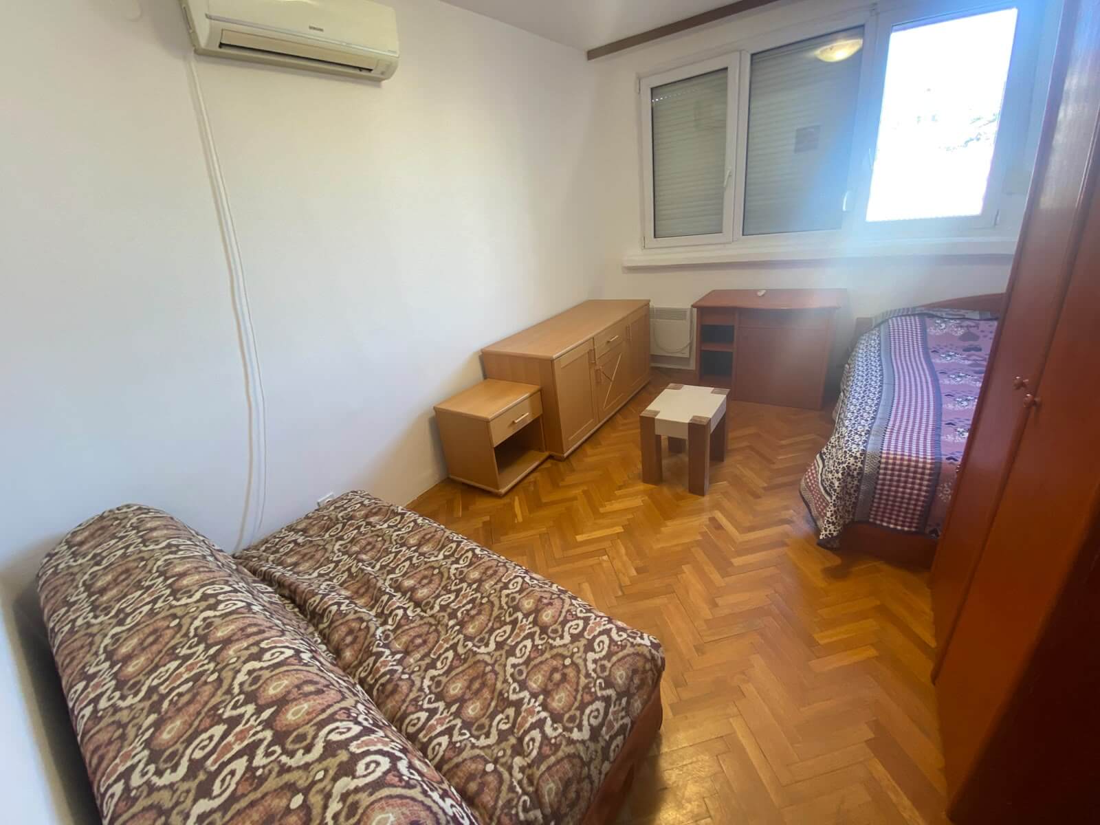 3 Schlafzimmer Whg mit 3 Balkonen in Bar zur Miete – MB127