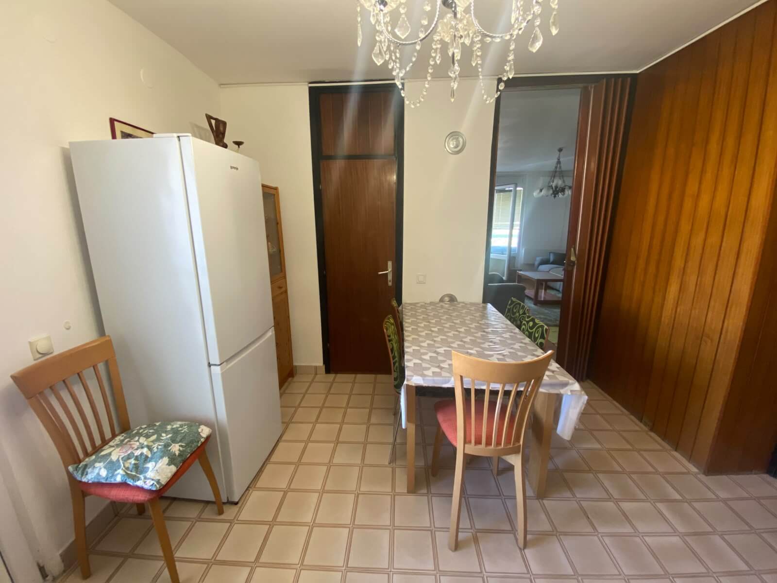 3 Schlafzimmer Whg mit 3 Balkonen in Bar zur Miete – MB127