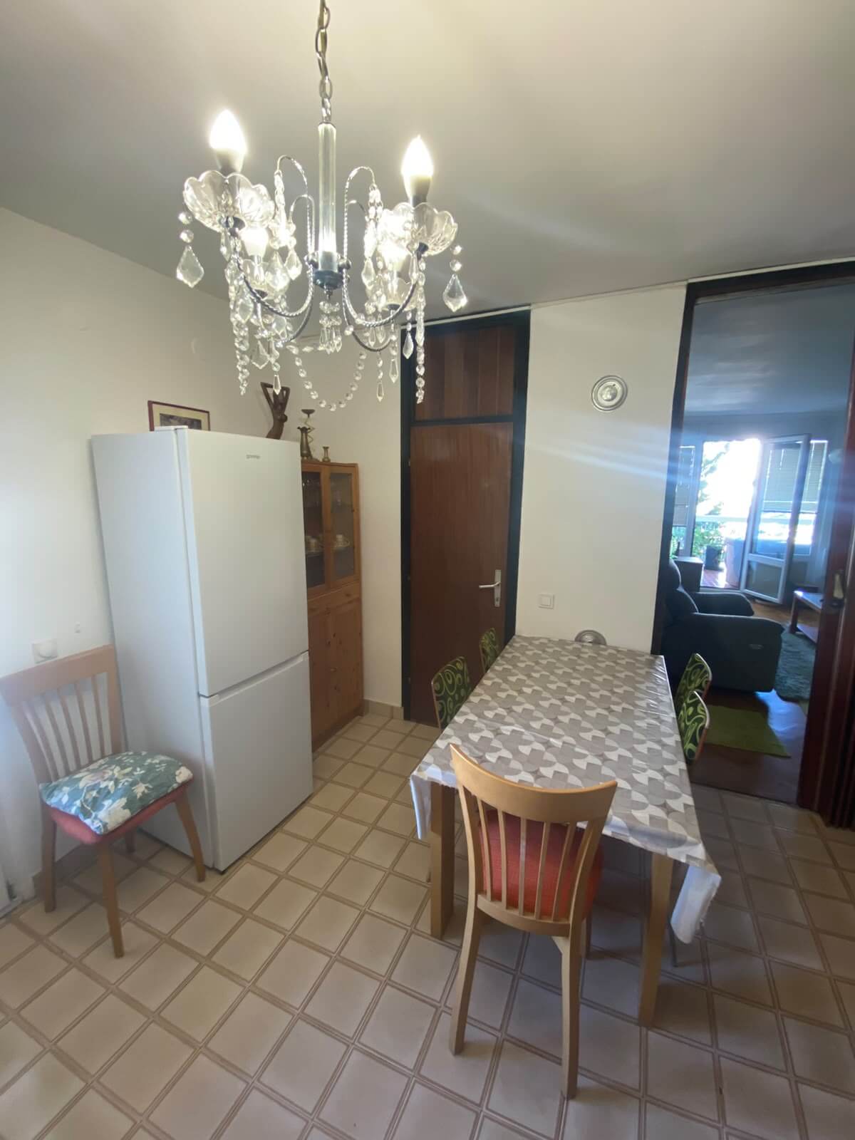3 Schlafzimmer Whg mit 3 Balkonen in Bar zur Miete – MB127