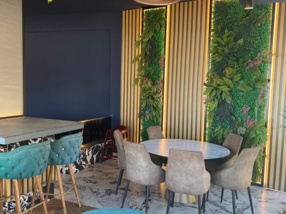 Voll ausgestattetes Restaurant in erster Meereslinie an der Mala Plaža in Ulcinj zur Miete – MUl03