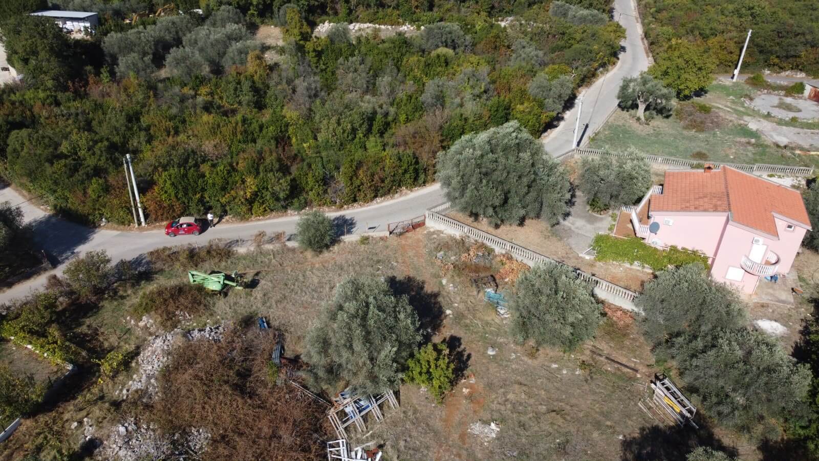 Urbanisiertes Grundstück mit Olivenbäumen in Dubrava/ Bar zum Kauf – B104