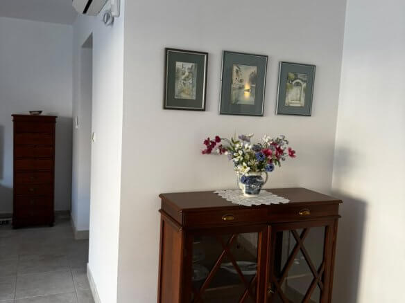 Traum-Villa mit spektakulärem Panoramablick auf die Bucht von Kotor zum Kauf – KoHK02