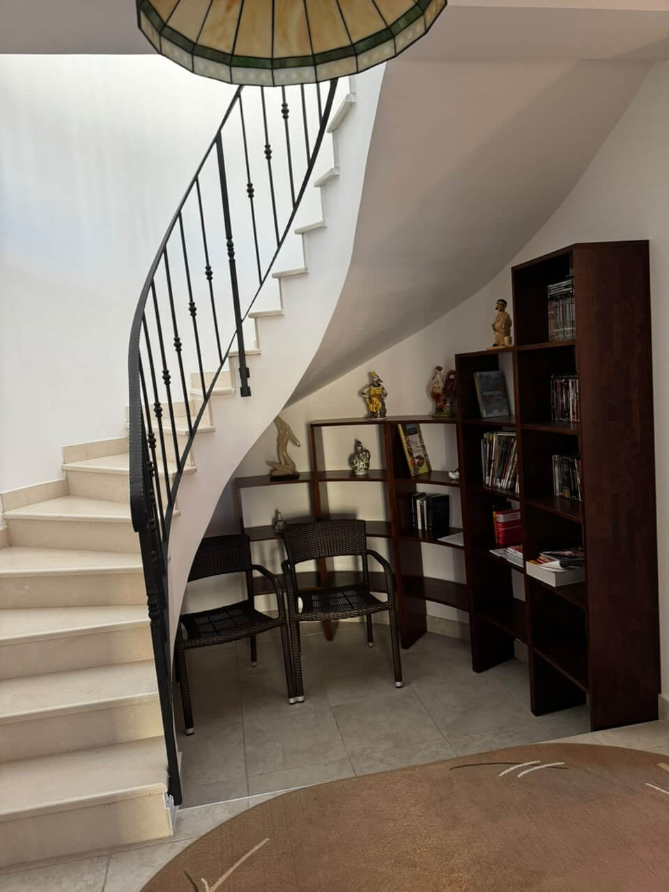 Traum-Villa mit spektakulärem Panoramablick auf die Bucht von Kotor zum Kauf – KoHK02
