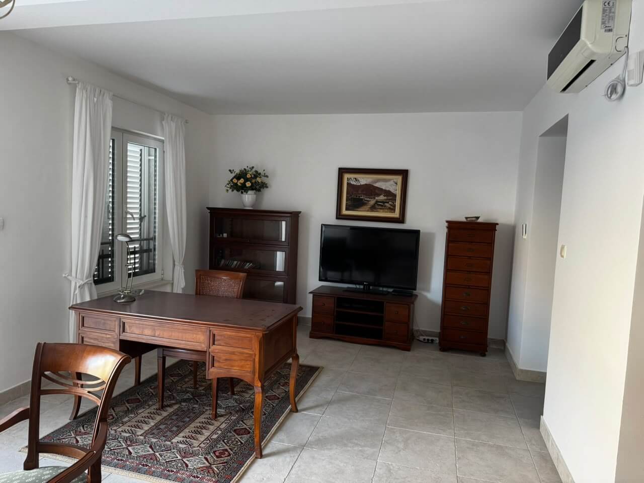 Traum-Villa mit spektakulärem Panoramablick auf die Bucht von Kotor zum Kauf – KoHK02