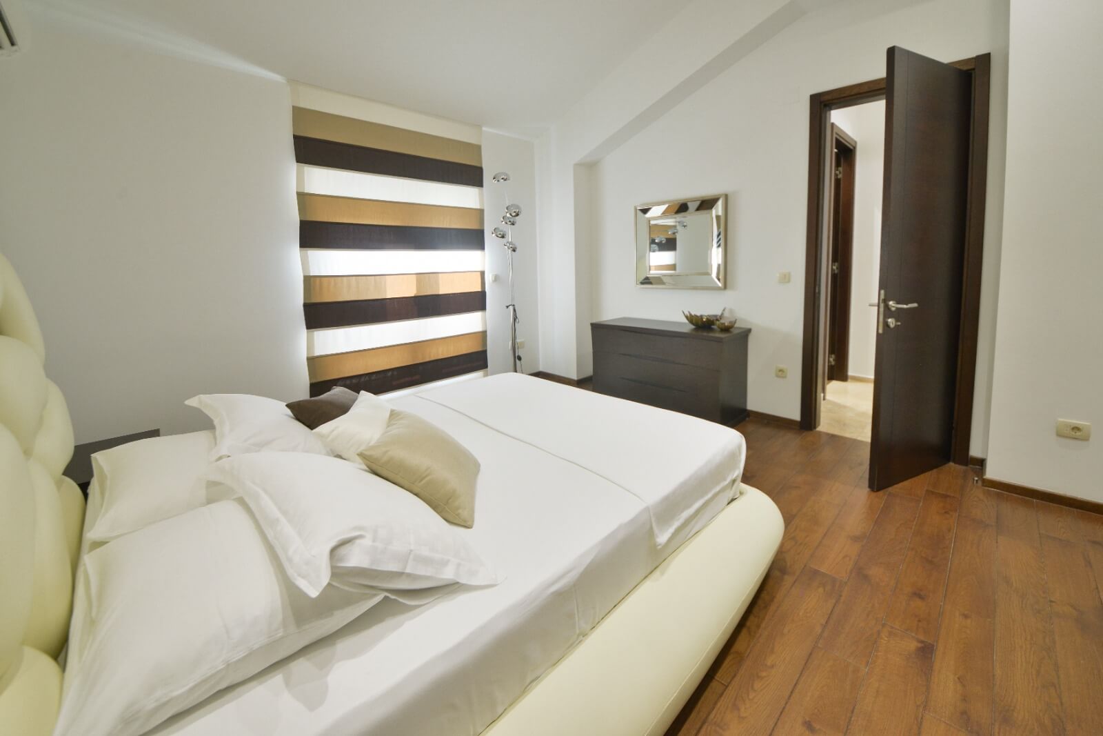 Exklusives Luxus-Penthouse im Zentrum von Budva zum Kauf – BuWK11