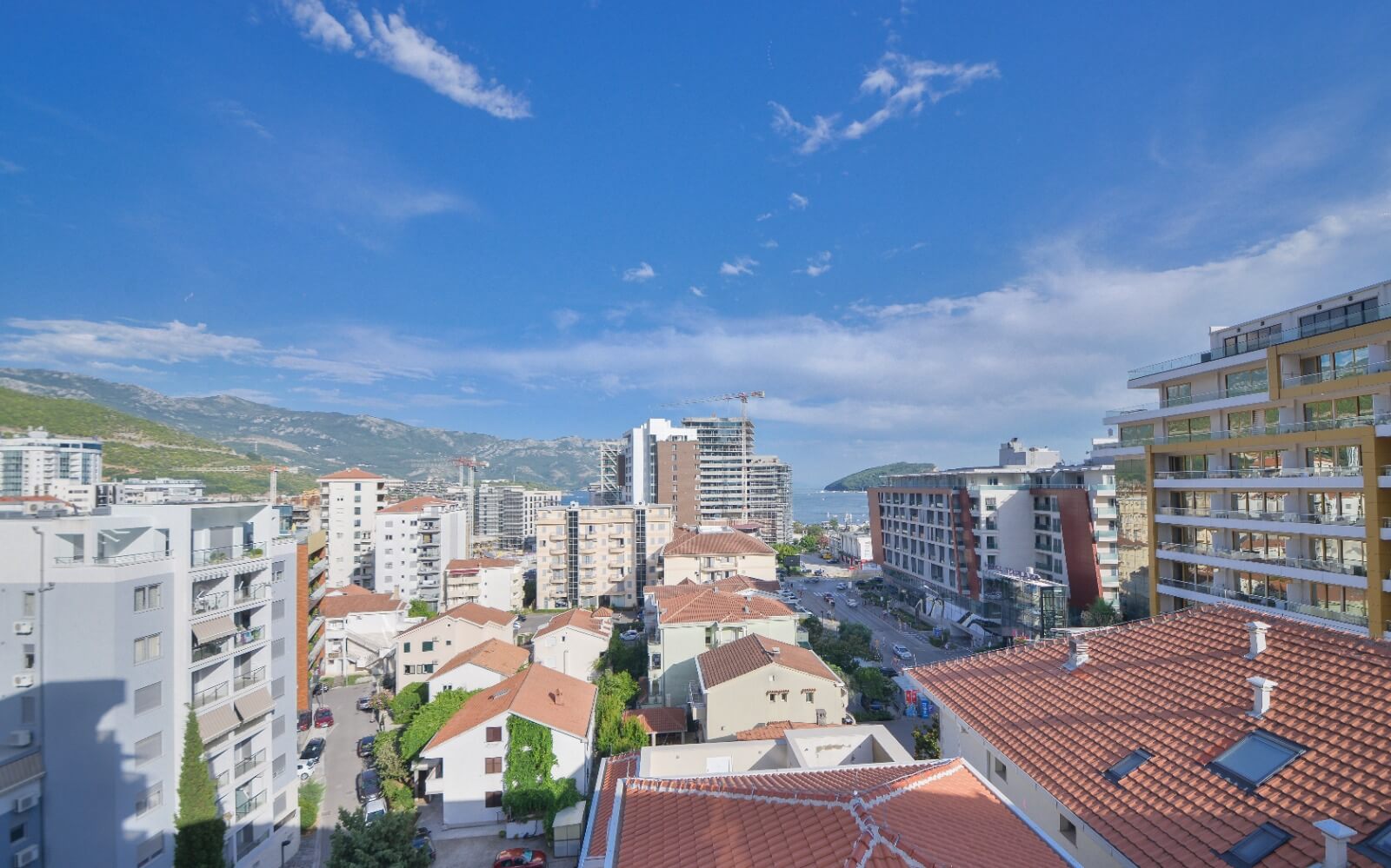 Exklusives Luxus-Penthouse im Zentrum von Budva zum Kauf – BuWK11