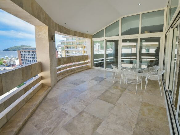 Exklusives Luxus-Penthouse im Zentrum von Budva zum Kauf – BuWK11